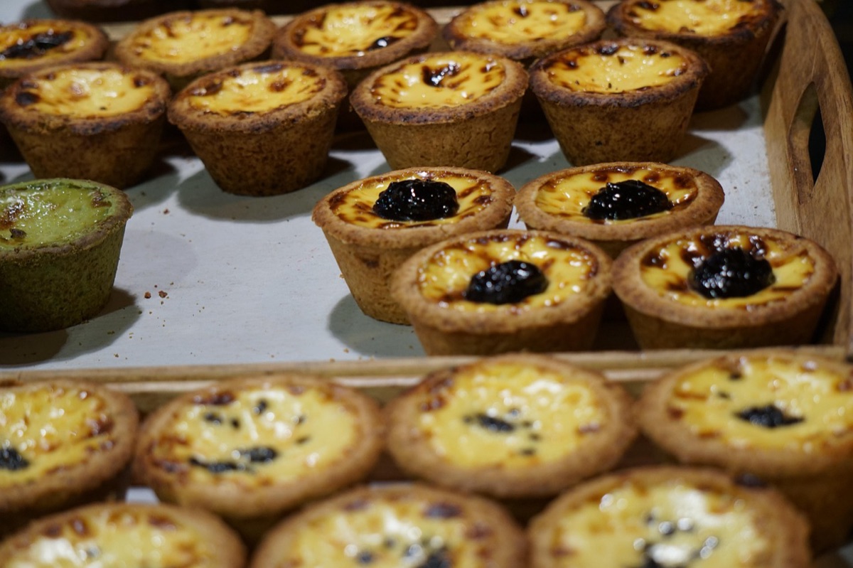 Traditional egg tart maker in Macau