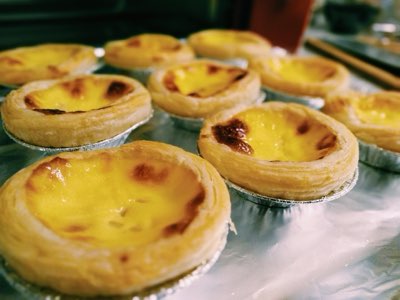 Egg Tart Reis: 4 Stappen voor een Onvergetelijke Proeverij