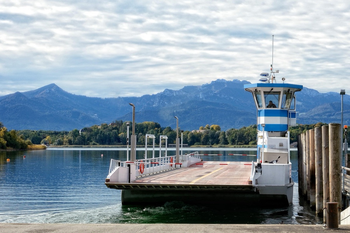 senal de terminal de ferry