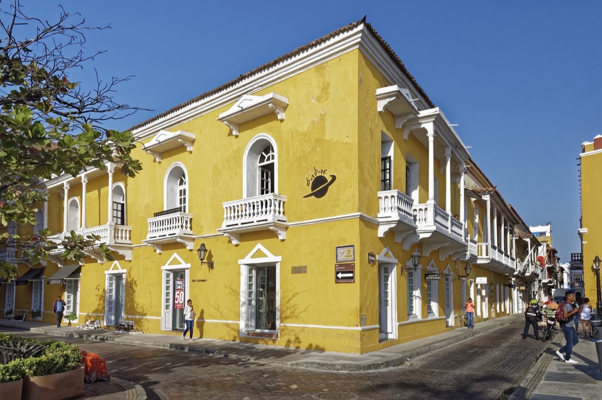 Paseo por edificios coloniales de Macau