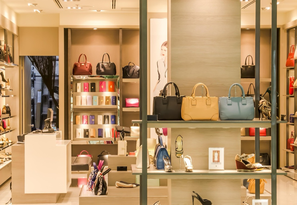 Resort shopping itinerary